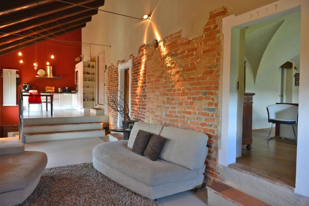 مونْدوفي Casa Vacanze Il Brichet الغرفة الصورة