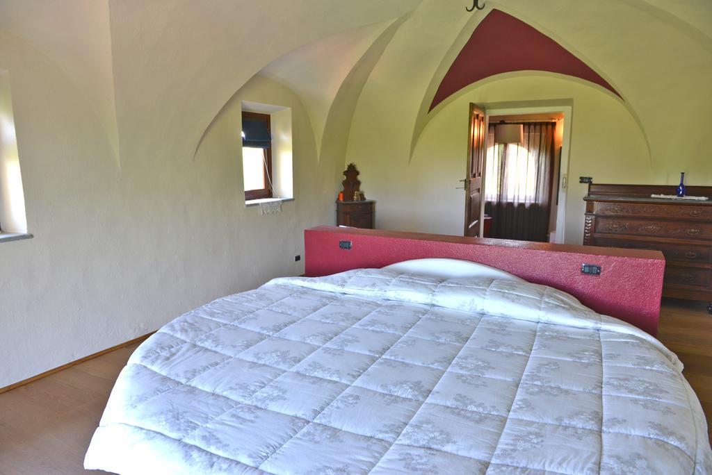 مونْدوفي Casa Vacanze Il Brichet الغرفة الصورة