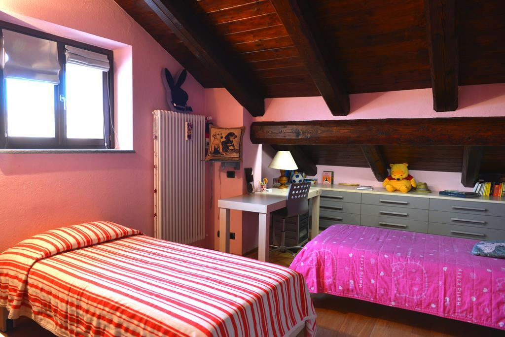 مونْدوفي Casa Vacanze Il Brichet الغرفة الصورة