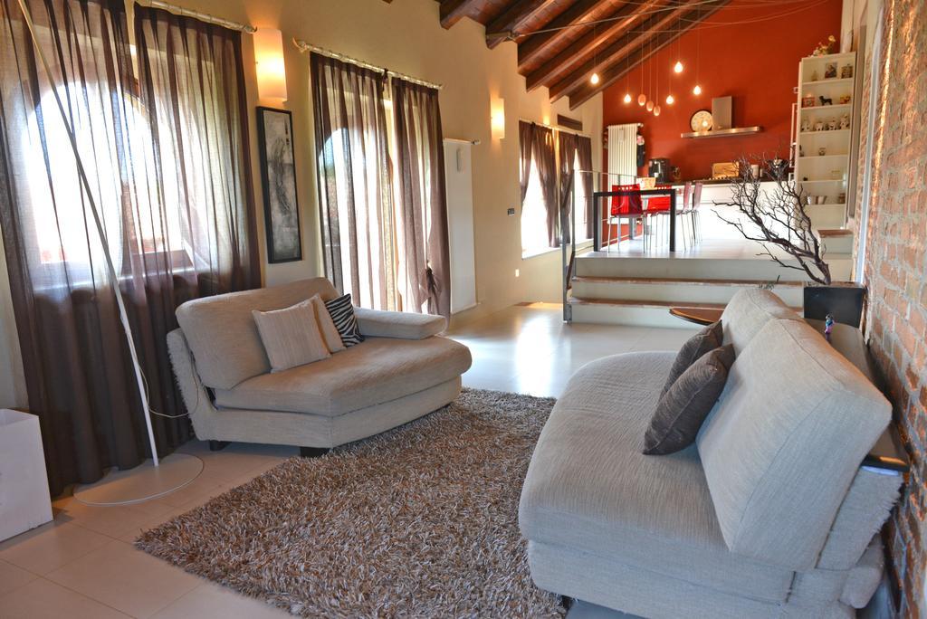 مونْدوفي Casa Vacanze Il Brichet الغرفة الصورة